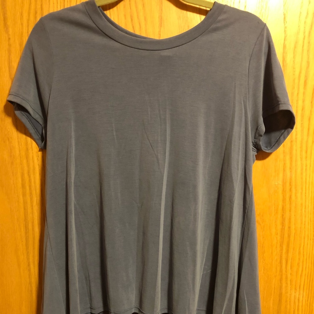 Francesca’s shirt sleeve shirt
